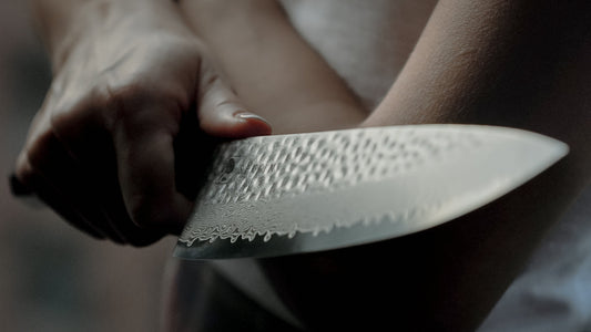 Knife Etiquette: Dos and Don'ts for Safe and Efficient Kitchen Use